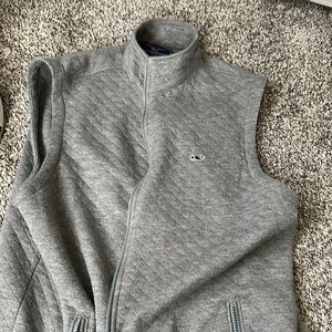 Vineyard Vines Men’s quilted cotton vest grey size XL